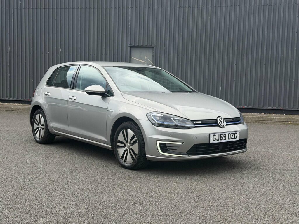 Volkswagen e-Golf 35.8Kwh E-golf Silver