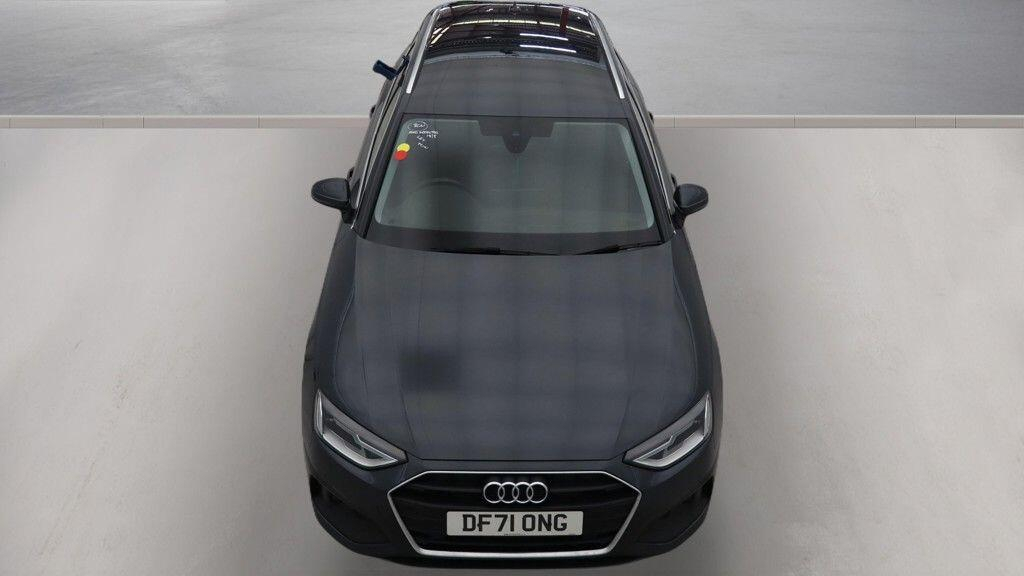 Audi A4 Avant Black Edition Black #7