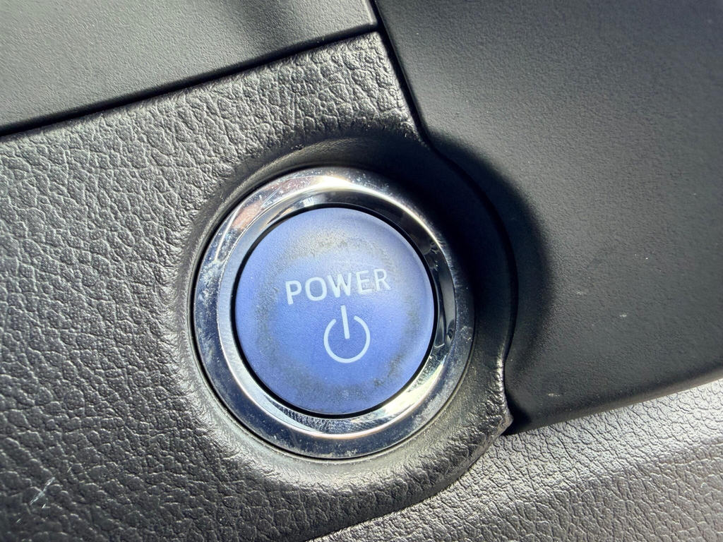 Toyota Auris Design Blue #24
