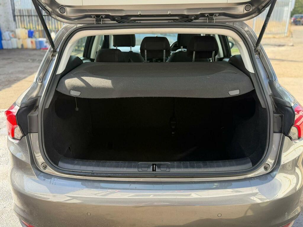 Fiat Tipo Hatchback Grey #48
