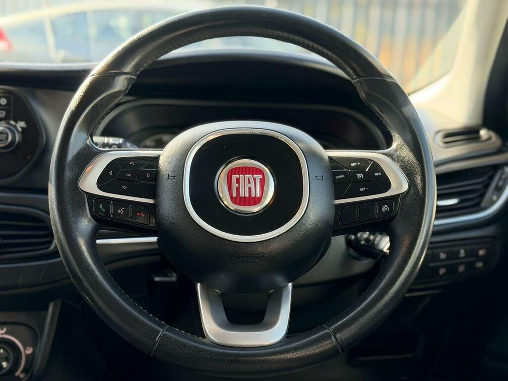 Fiat Tipo Hatchback Grey #50