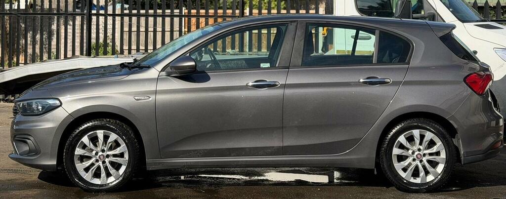 Fiat Tipo Hatchback Grey #8