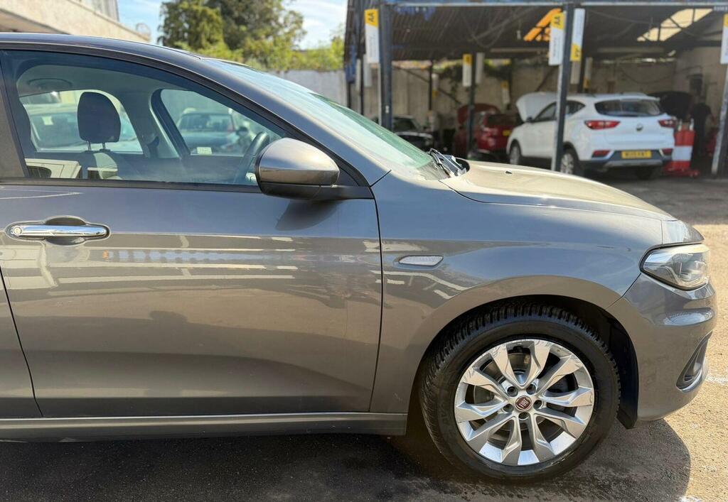 Fiat Tipo Hatchback Grey #10