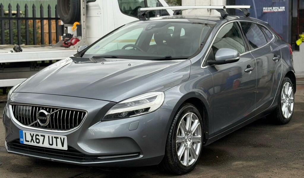 Volvo V40 1.5 T3 Inscription Euro 6 Ss Grey #3