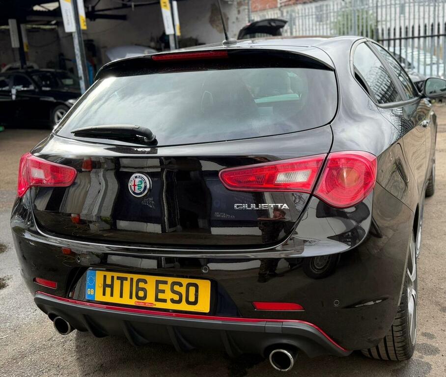 Alfa Romeo Giulietta Hatchback Blue #9