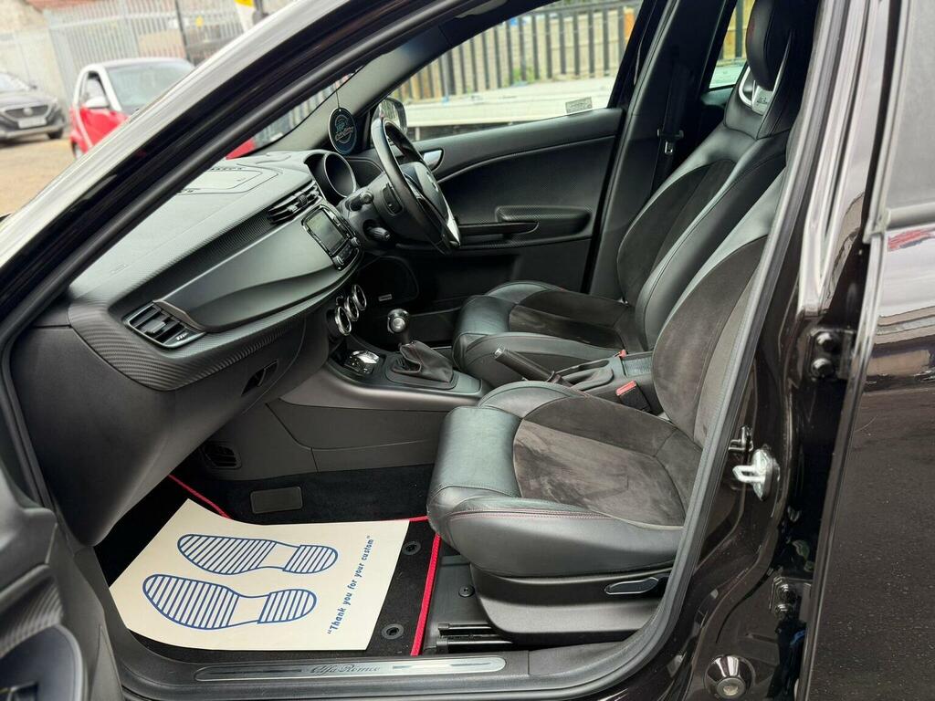 Alfa Romeo Giulietta Hatchback Blue #57