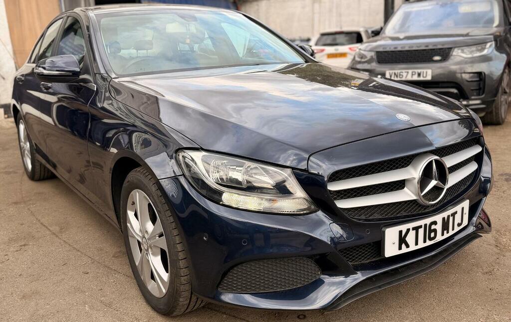 Mercedes-Benz C Class 2.0 C200 Se 7G-tronic Euro 6 Ss Blue