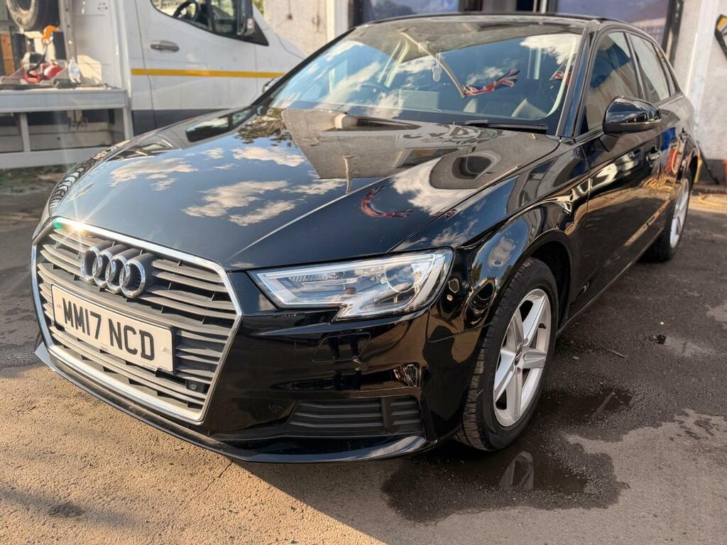 Audi A3 1.5 Tfsi Cod Se Sportback S Tronic Euro 6 Ss Black #3