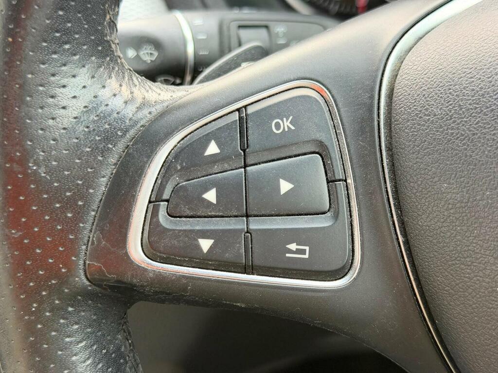 Mercedes-Benz B Class B250e Art Premium Blue #23