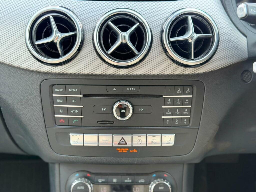 Mercedes-Benz B Class B250e Art Premium Blue #49