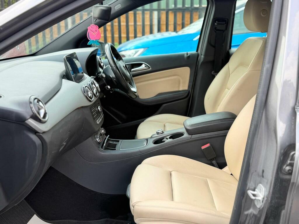 Mercedes-Benz B Class B250e Art Premium Blue #44