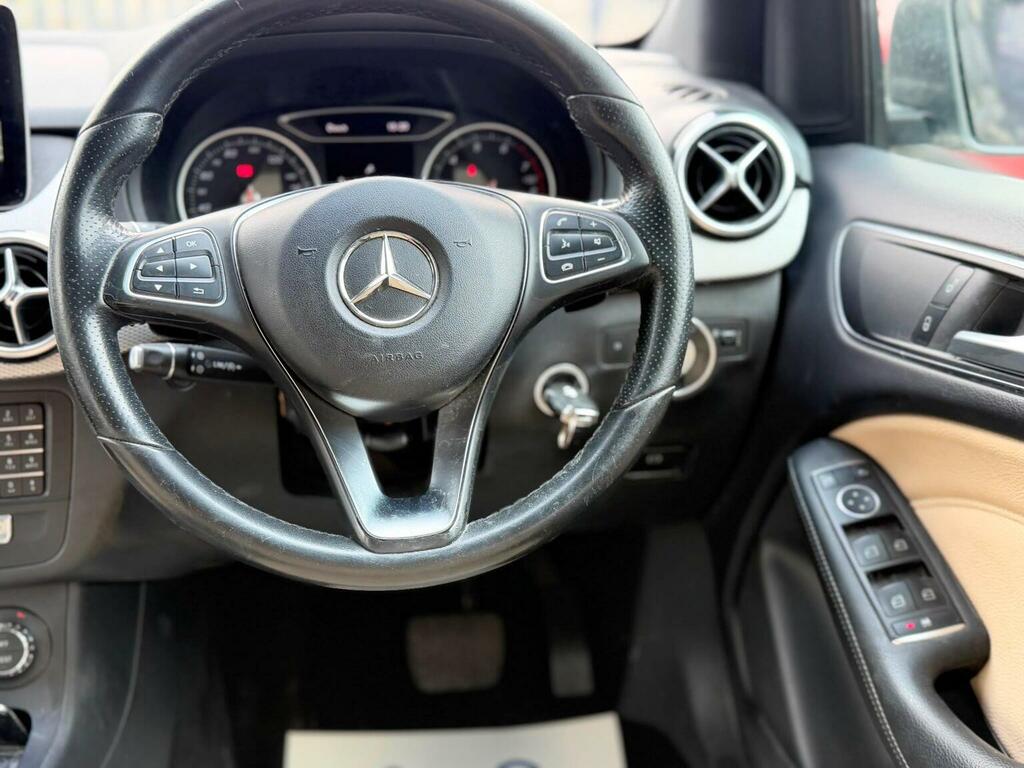 Mercedes-Benz B Class B250e Art Premium Blue #42
