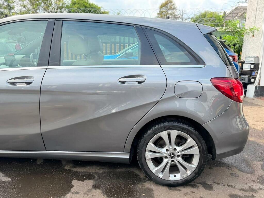 Mercedes-Benz B Class B250e Art Premium Blue #12