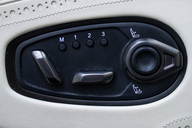 Aston Martin DBX V8 550 #17