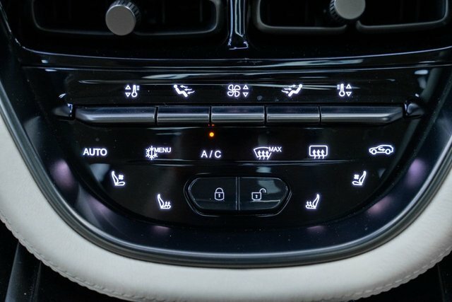Aston Martin DBX V8 550 #19