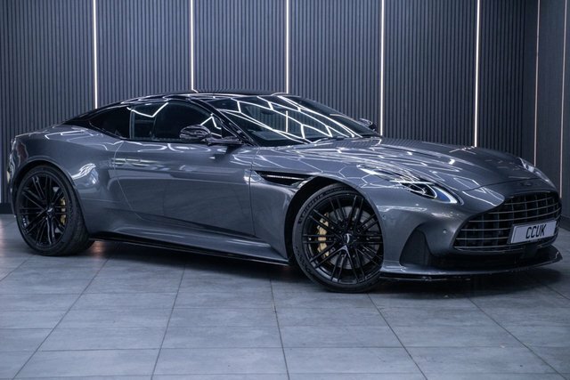Aston Martin DB12 4.0 V8 Coupe Euro 6 S S 680 Ps Black