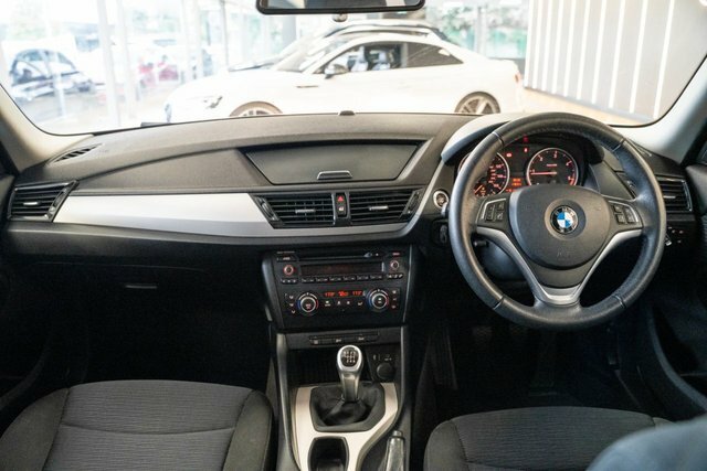 BMW X1 Xline White #2