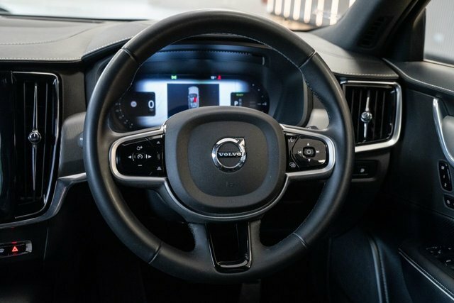 Volvo V90 B4 R-design Mhev White #20