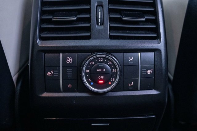 Mercedes-Benz GLS Class 350D V6 Amg Black #32