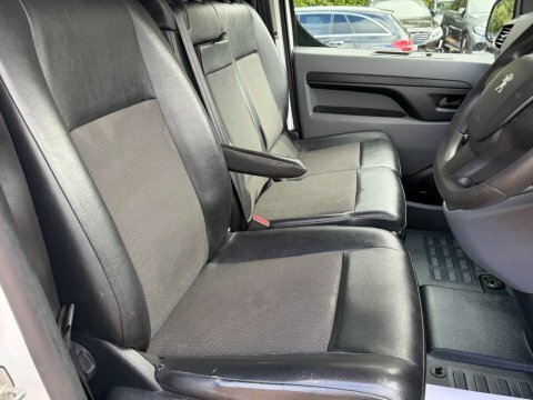 Peugeot Expert Panel Van 2.0 Bluehdi 1400 Professional Long Panel Black #34