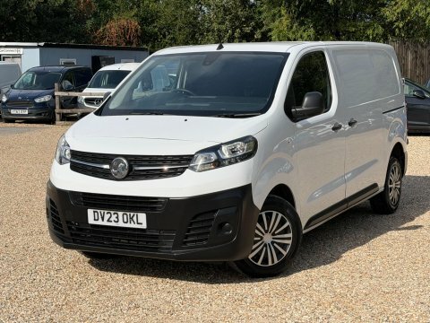 Vauxhall Vivaro 1.5 Turbo D White