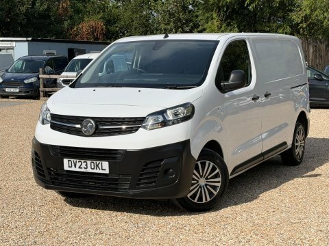 Vauxhall Vivaro 1.5 Turbo D White #3
