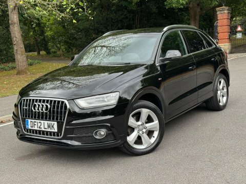 Audi Q3 2.0 Tfsi S Black