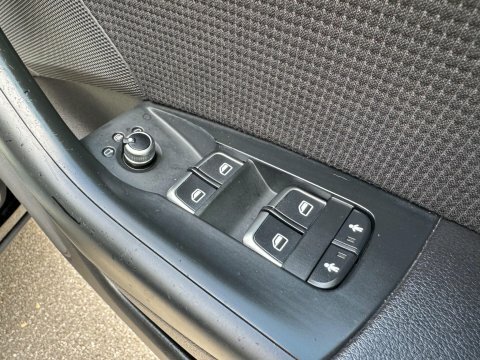Audi Q3 2.0 Tdi Quattro Se Black #34