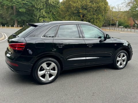 Audi Q3 2.0 Tdi Quattro Se Black #15