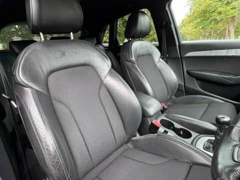 Audi Q3 2.0 Tdi Quattro Se Black #25