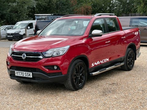 SsangYong Musso 2.2D Saracen 4Wd Red #4