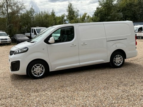 Vauxhall Vivaro 1.5 Turbo D 2900 White #10