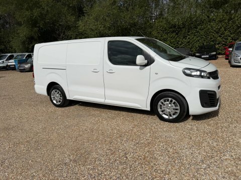 Vauxhall Vivaro 1.5 Turbo D 2900 White #21