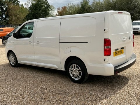 Vauxhall Vivaro 1.5 Turbo D 2900 White #13