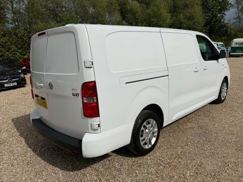 Vauxhall Vivaro 1.5 Turbo D 2900 White #15