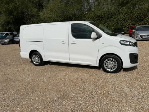 Vauxhall Vivaro 1.5 Turbo D 2900 White #22