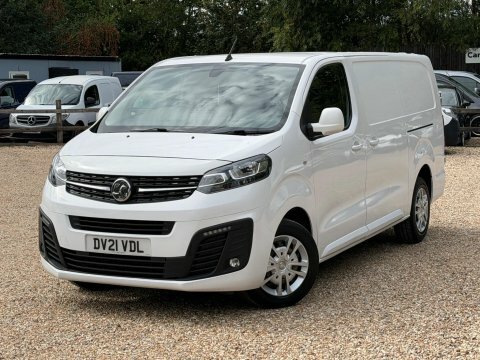 Vauxhall Vivaro 1.5 Turbo D 2900 White #1