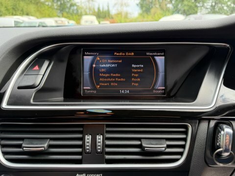 Audi A4 3.0 Tdi V6 Black Edition Saloon S Troni #28