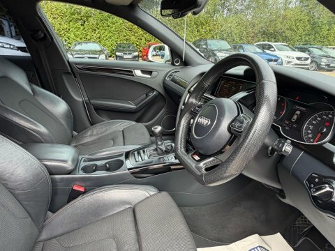 Audi A4 3.0 Tdi V6 Black Edition Saloon S Troni #22