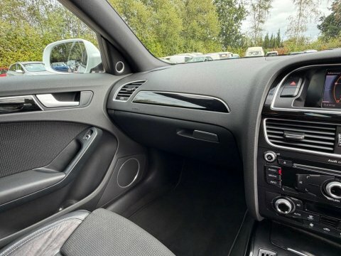 Audi A4 3.0 Tdi V6 Black Edition Saloon S Troni #31