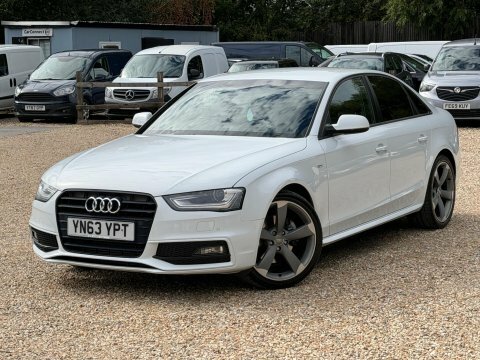 Audi A4 2.0 Tdi Black White #3