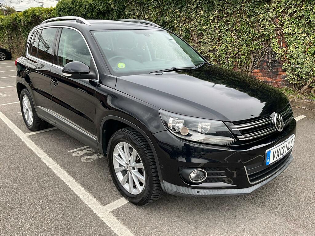 Volkswagen Tiguan 2.0 Tdi Bluemotion Tech Se Dsg 4Wd Euro 5 Ss Black