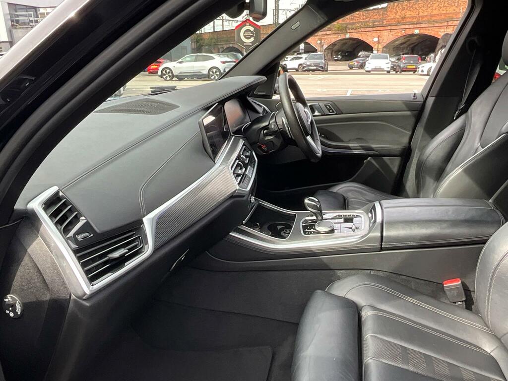 BMW X5 X5 M50i White #38