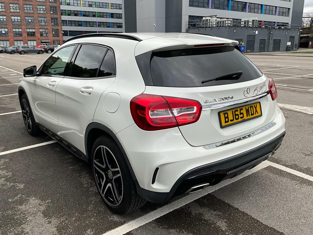 Mercedes-Benz GLA Class 2.1 Gla200d Amg Line 7G-dct Euro 6 Ss White #4