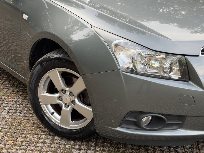 Chevrolet Cruze 2.0L Vcdi Ltz White #16