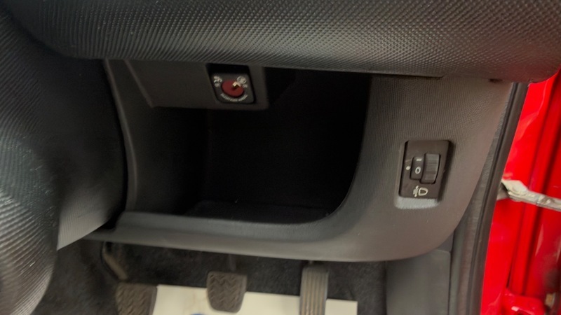 Peugeot 107 Active Black #18