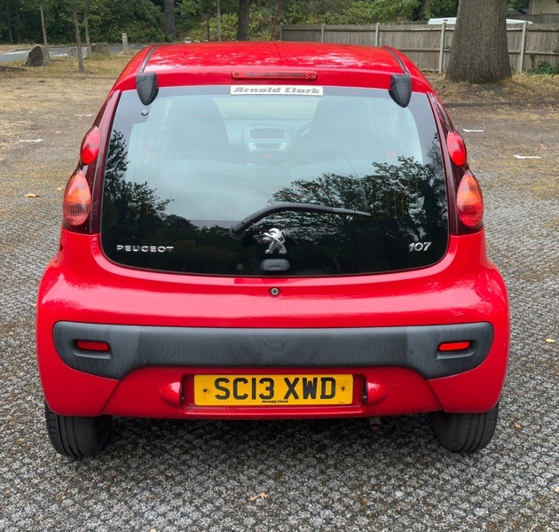 Peugeot 107 Active Black #8