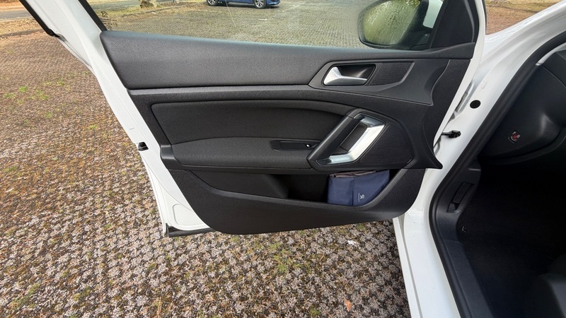 Peugeot 308 Active Blue #35
