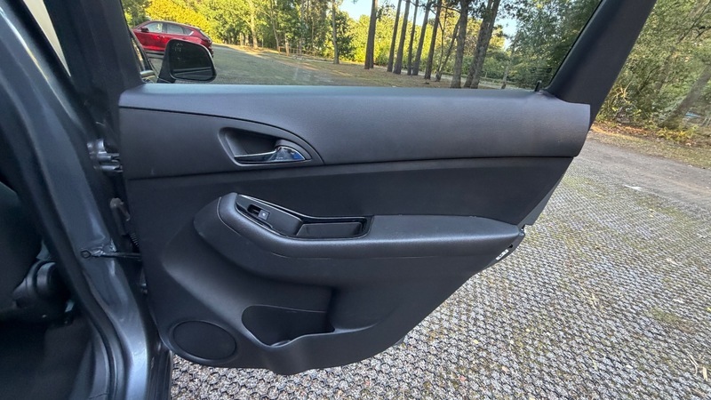 Chevrolet Orlando Lt Grey #25