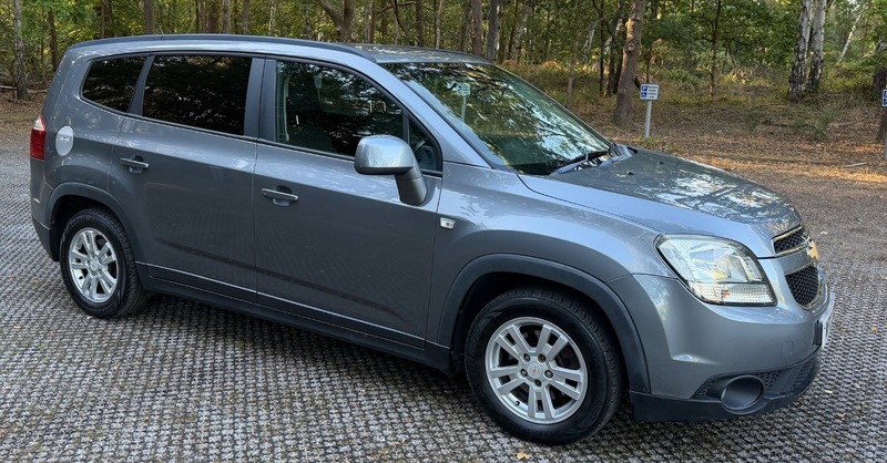 Chevrolet Orlando Lt Grey #8